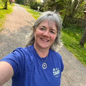 Please support me as I Walk for Alzheimers.