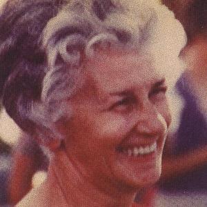 Dear "Oma" Jean, 1920-2006