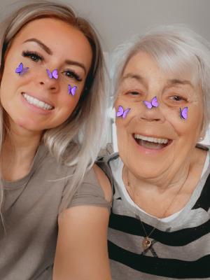 she loved snapchat filters!!