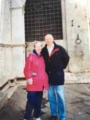I'm walking in memory of these 2 remarkable people: my Mom & Dad.